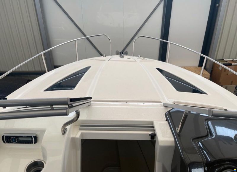 Bayliner 742 Cuddy R