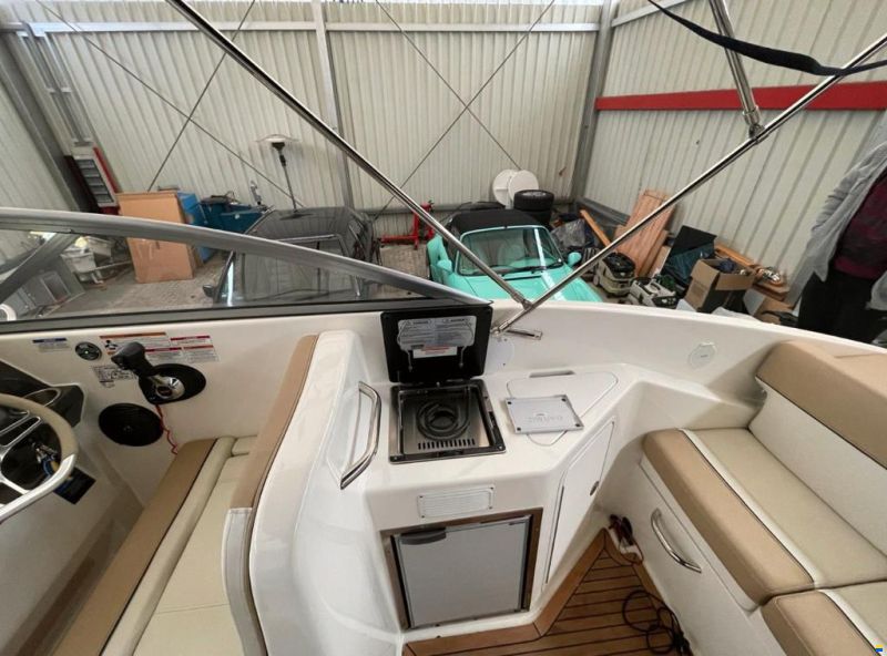 Bayliner 742 Cuddy R
