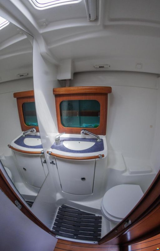 Beneteau Oceanis 473