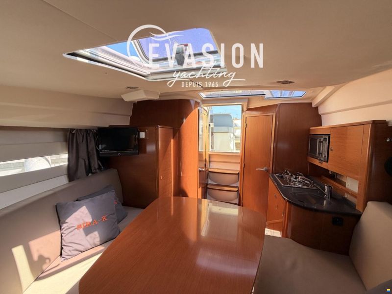 Jeanneau Leader 8