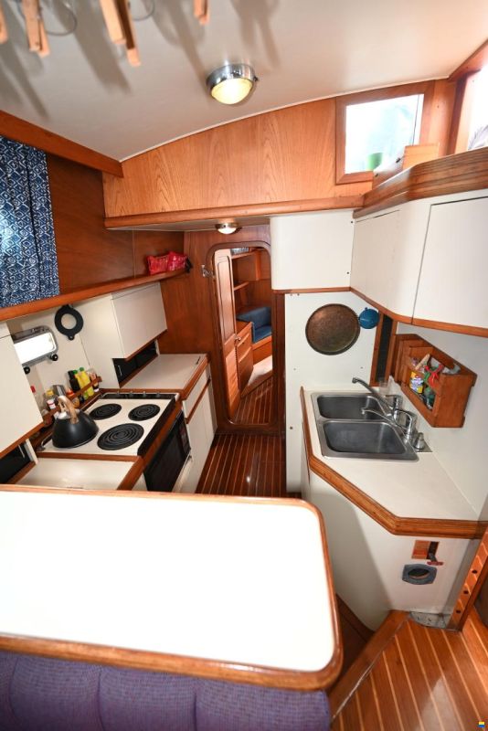 Gulfstar 54 Sailcruiser