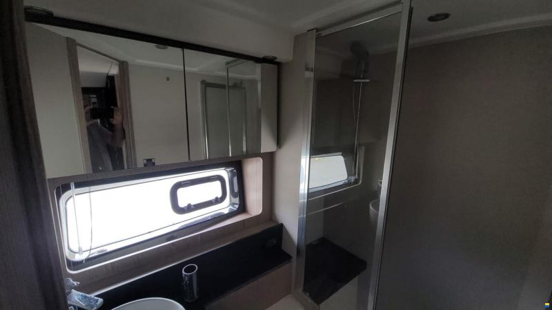 Azimut Atlantis 45