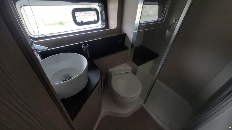 Azimut Atlantis 45