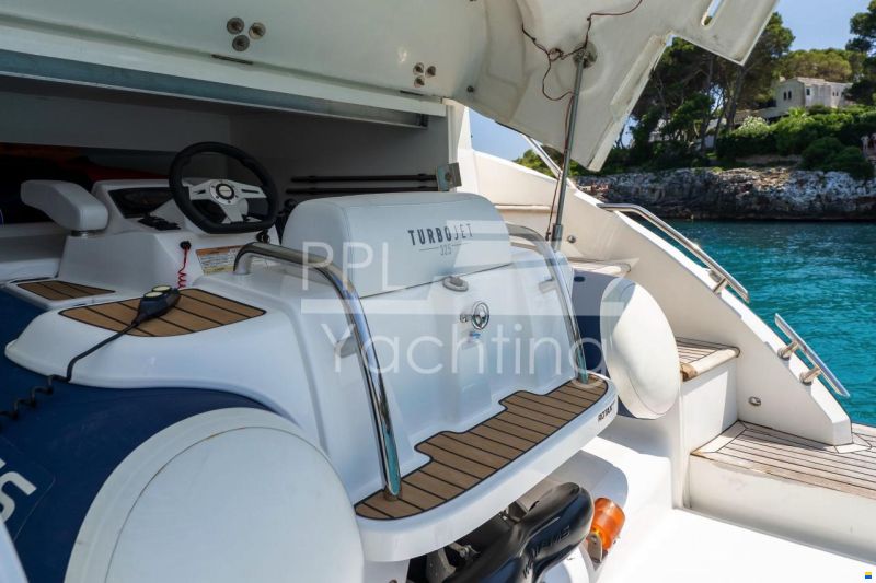 Princess V53