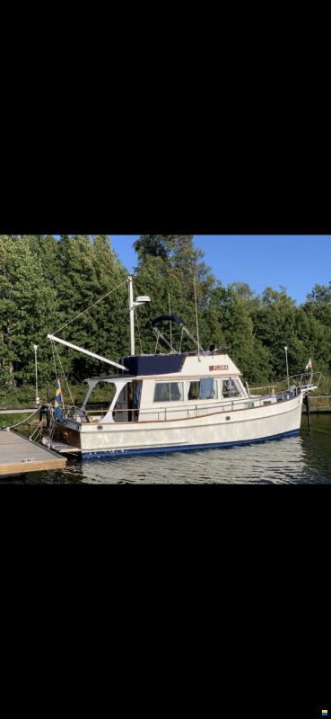 Grand Banks 32
