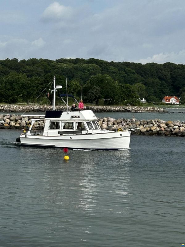 Grand Banks 32