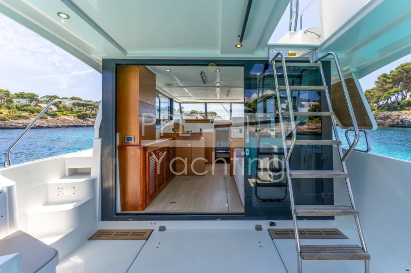Beneteau Swift Trawler 35
