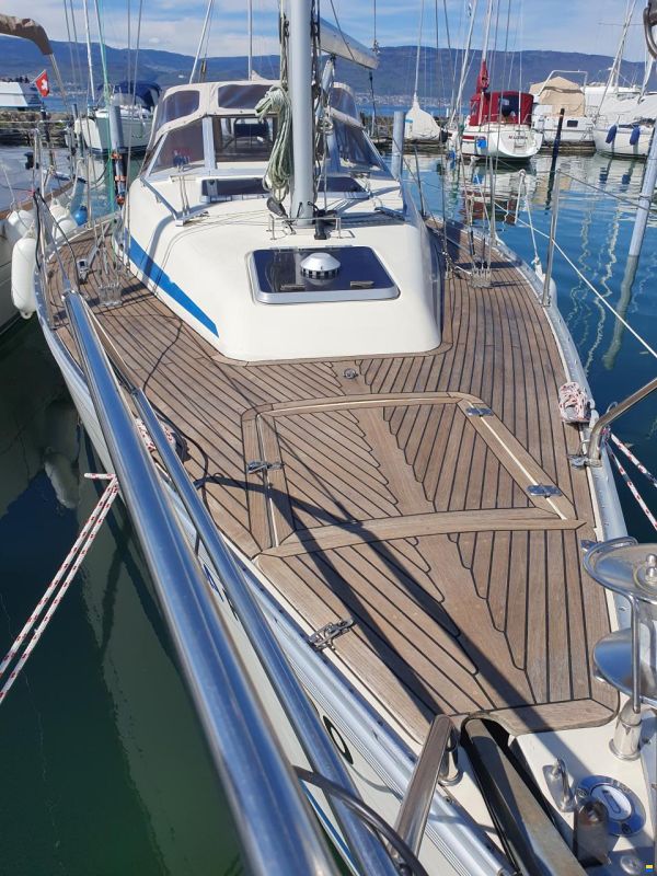 Bavaria 320
