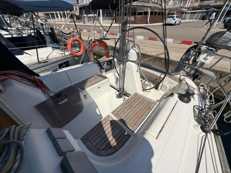 Dufour 34 Performance