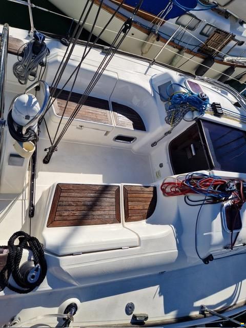 Dufour 34 Performance