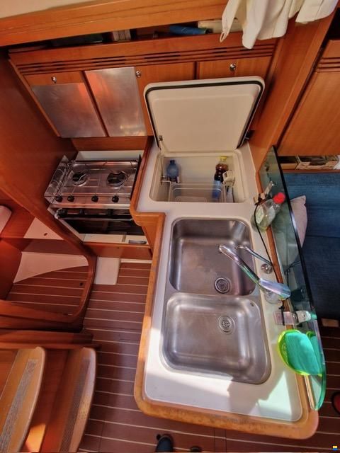 Dufour 34 Performance