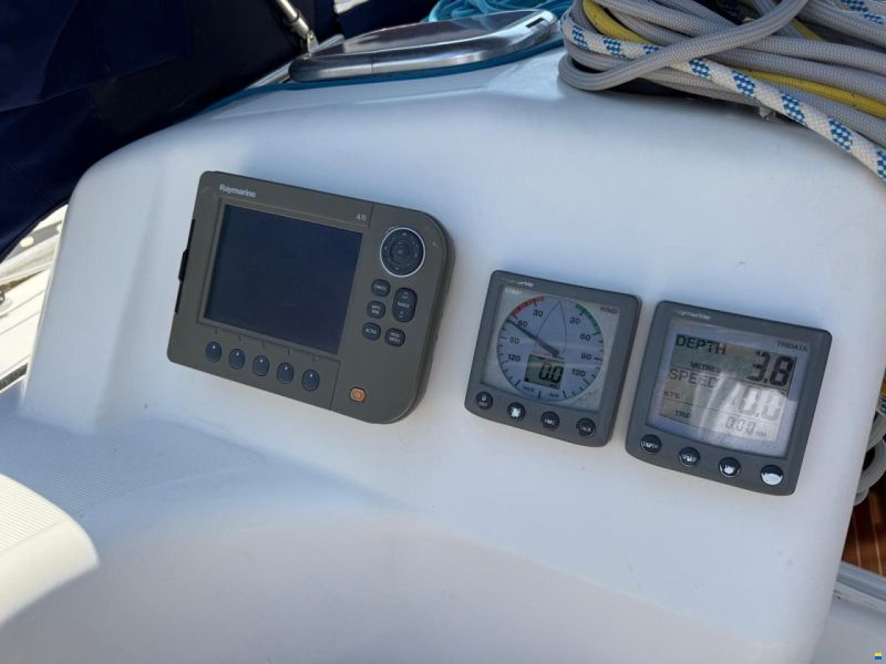 Dufour 34 Performance