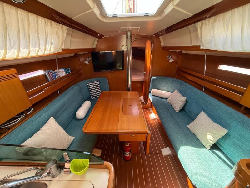 Dufour 34 Performance