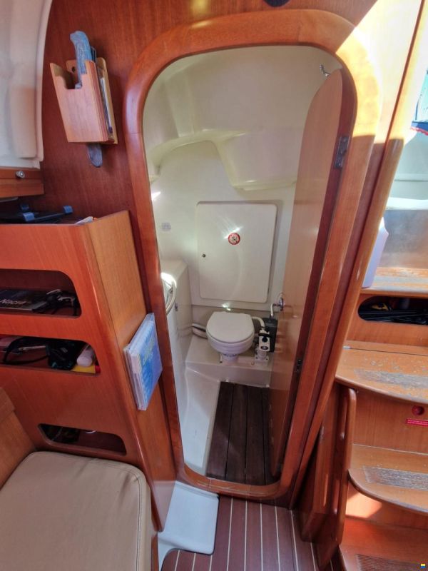 Dufour 34 Performance