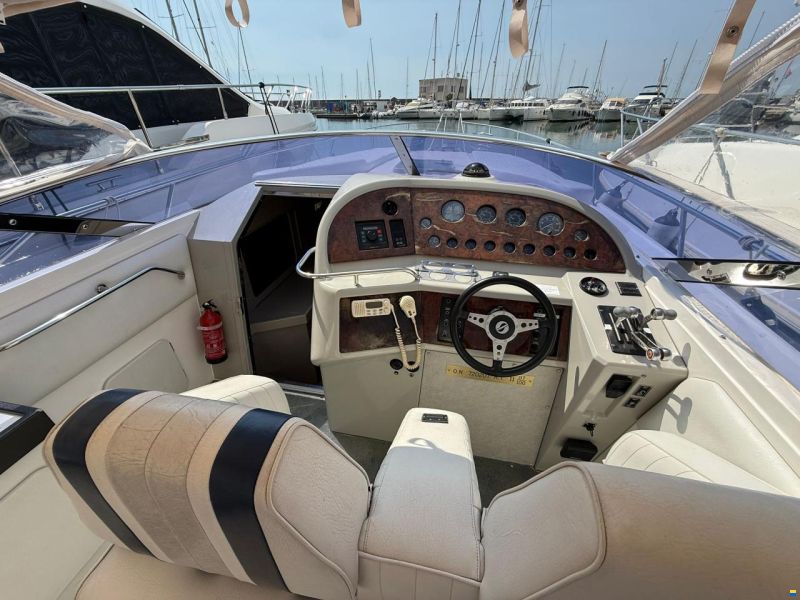 Sunseeker Tuntherhawk 43