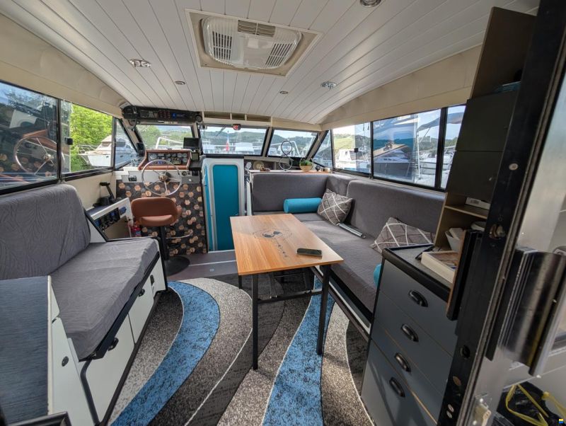Rosebank Marine Sedan 31