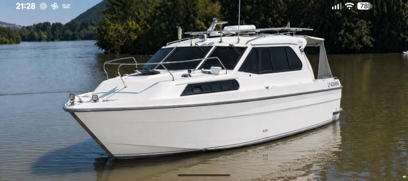 Rosebank Marine Sedan 31