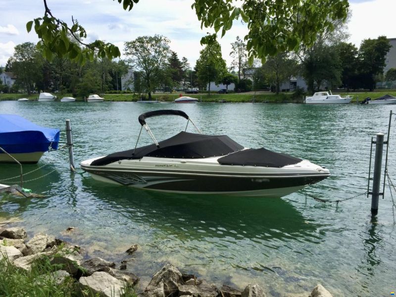 Rinker 226 Captiva BR