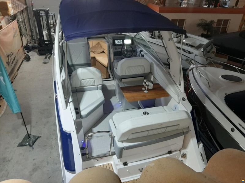 Regal 26 Express