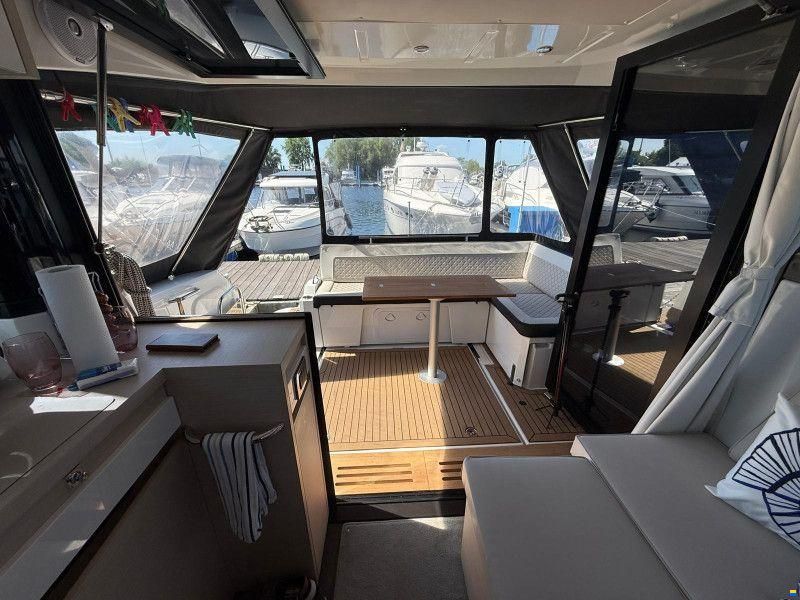 Jeanneau NC37