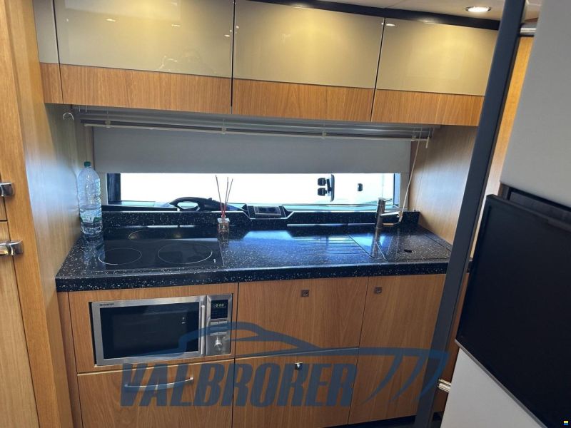 Fairline SQUADRON 48