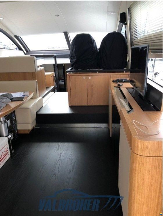 Fairline SQUADRON 48