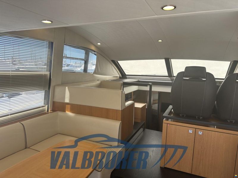 Fairline SQUADRON 48