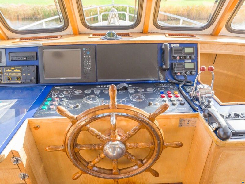 Vripack Trawler 15.75