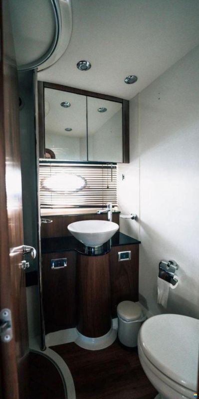 Sunseeker Predator 52