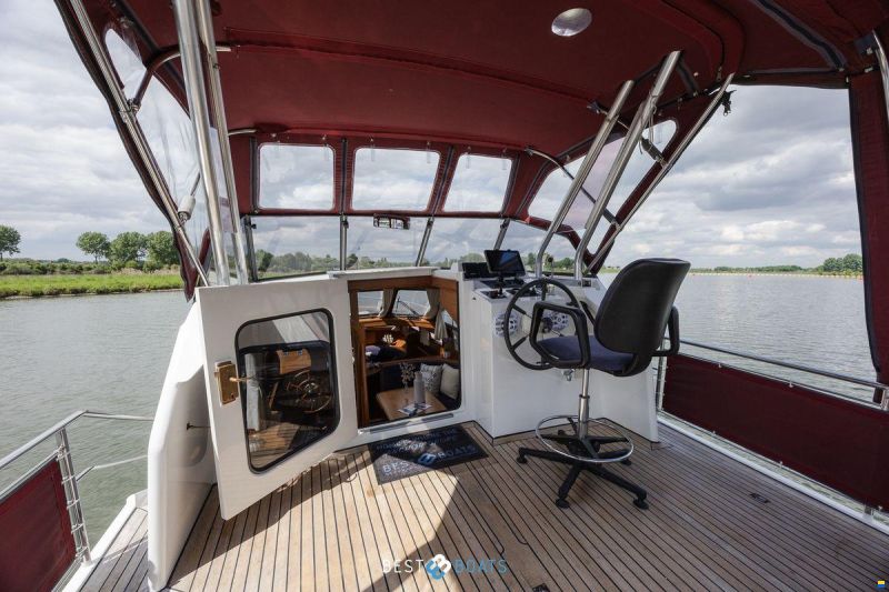 Linssen 37 SE