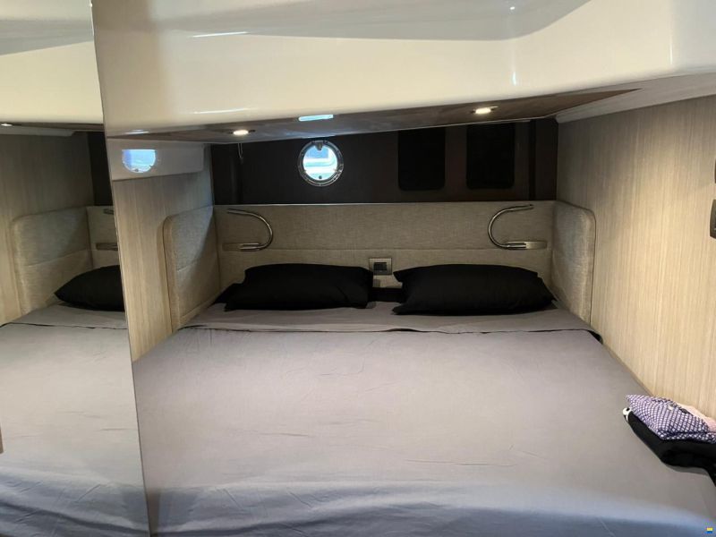 Cranchi 44 HT