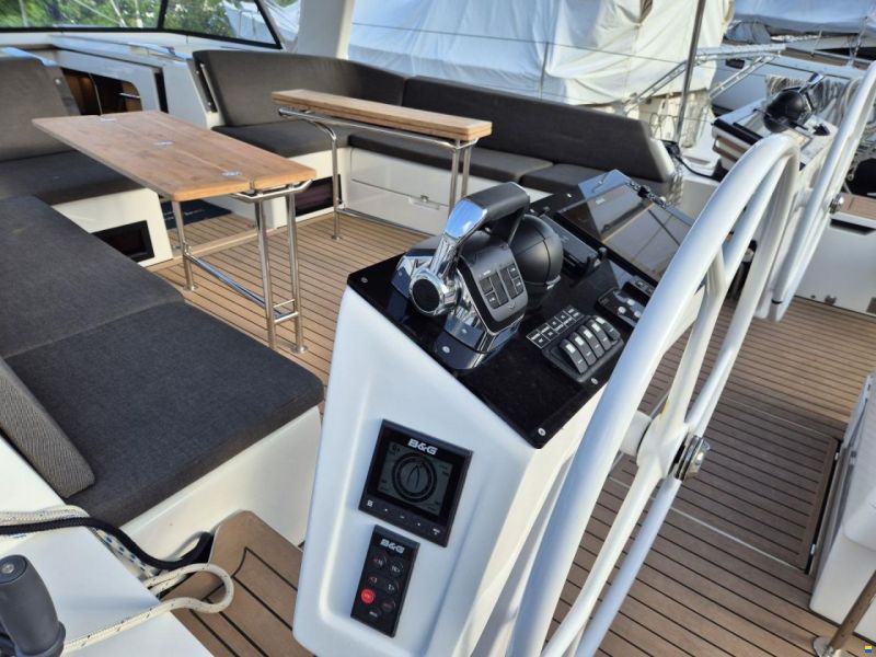 Hanse 510