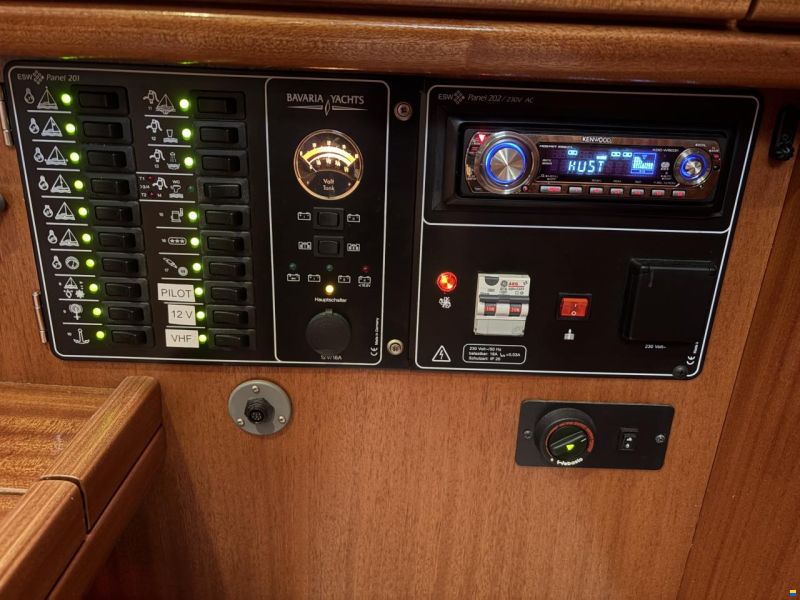 Bavaria Cruiser 32