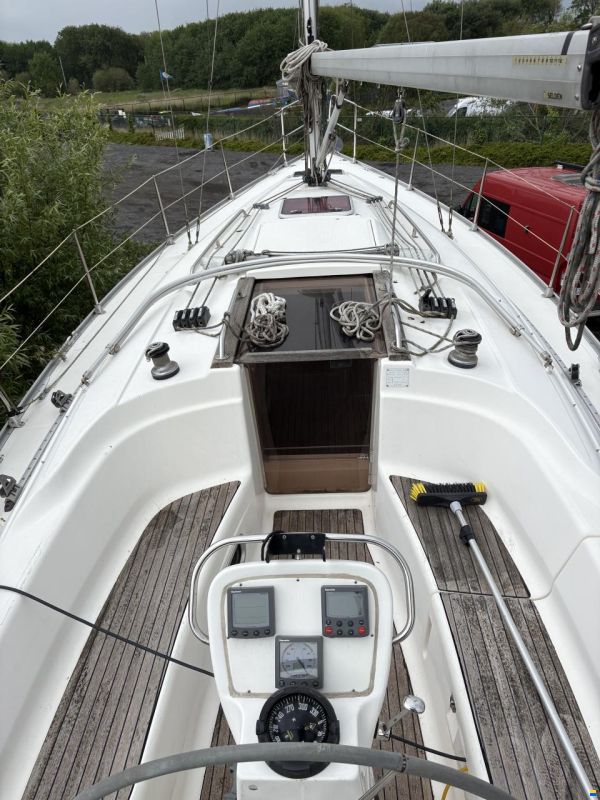 Bavaria Cruiser 32
