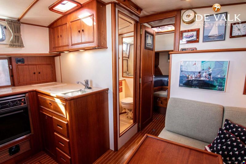 Grand Banks 38 Eastbay EX