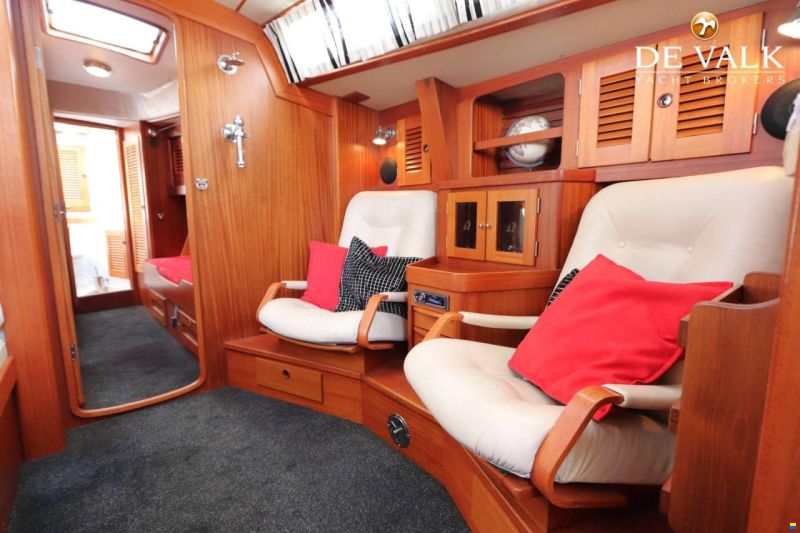 Hallberg-Rassy 45