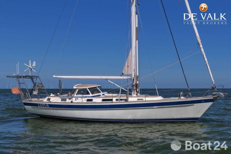 Hallberg-Rassy 45