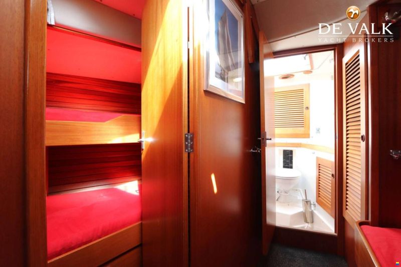 Hallberg-Rassy 45