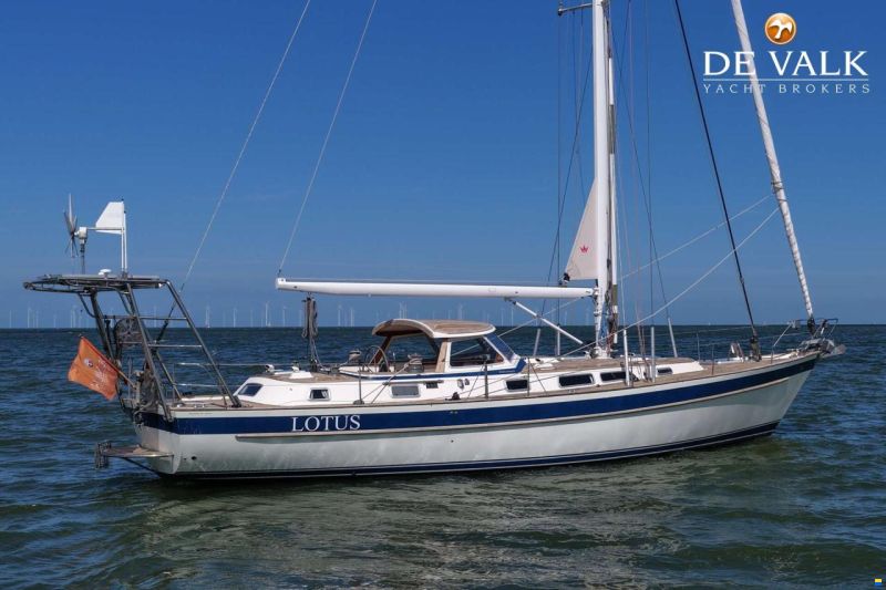 Hallberg-Rassy 45