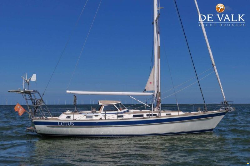 Hallberg-Rassy 45