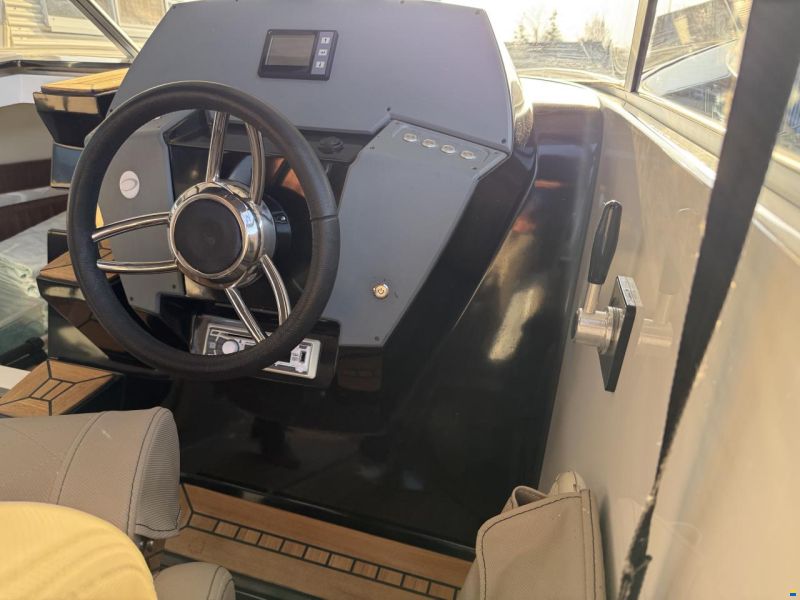 Corsiva Coaster 600DC