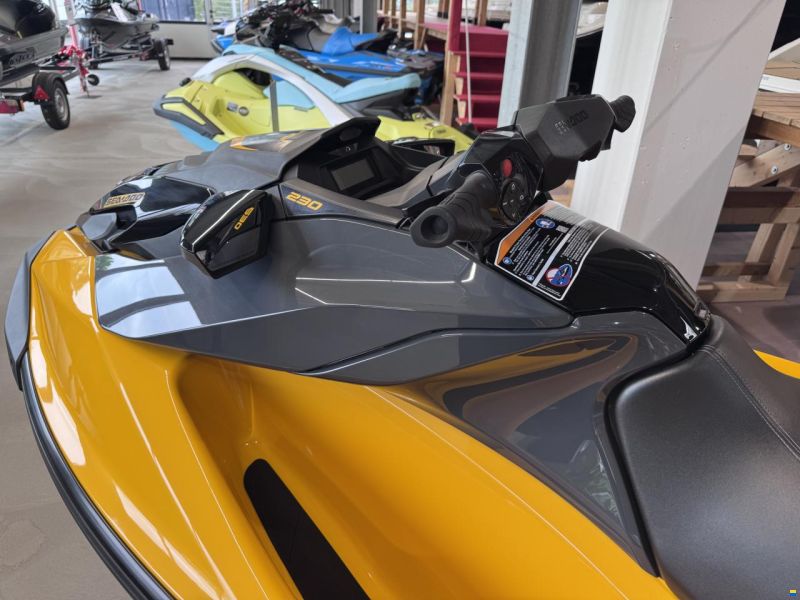 Sea-Doo GTR 230