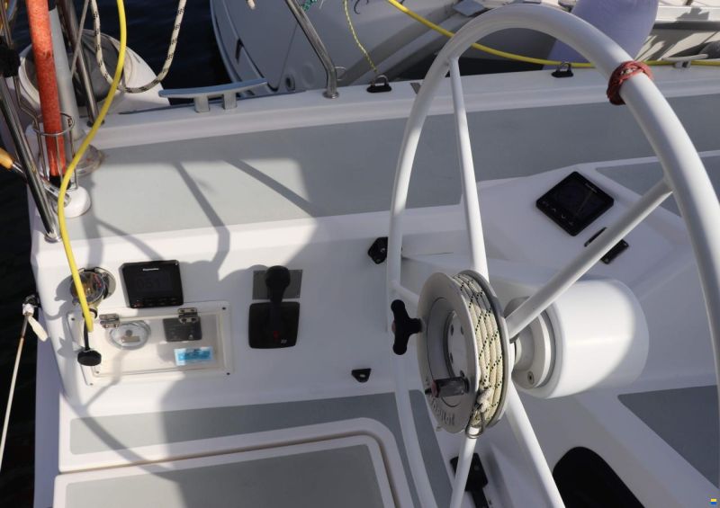 RM Yachts 1070