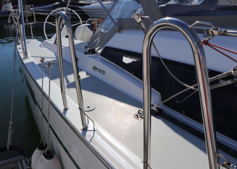 RM Yachts 1070