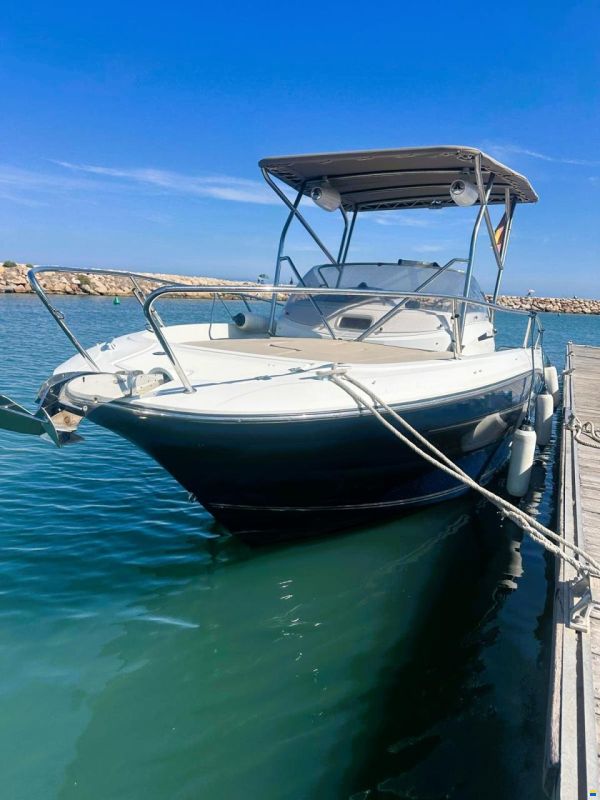 Jeanneau Cap Camarat 7.5 WA-2