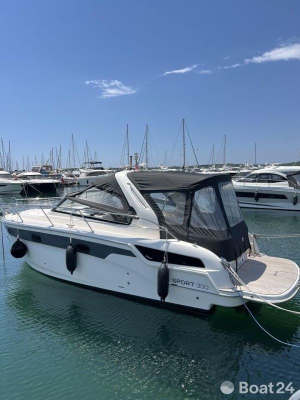 Bavaria 300 Sport