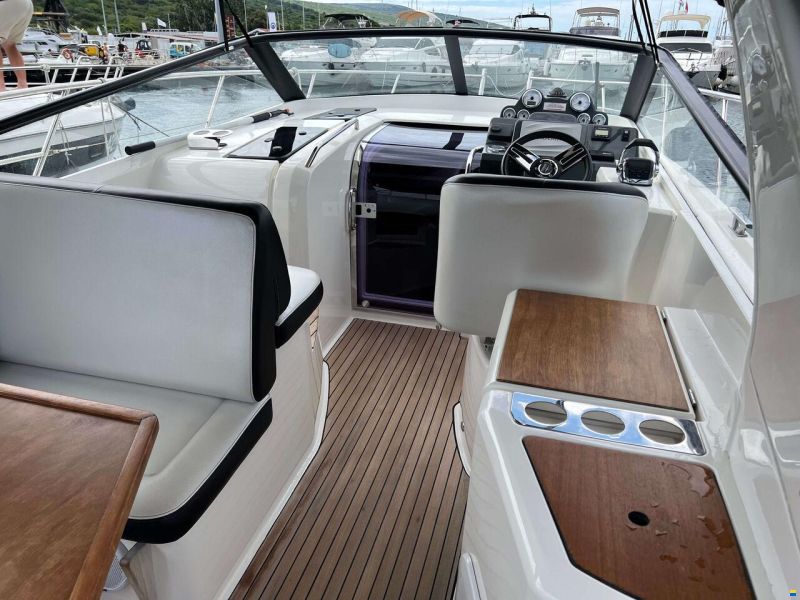Bavaria 300 Sport