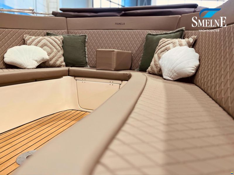 Primeur 700 Lounge