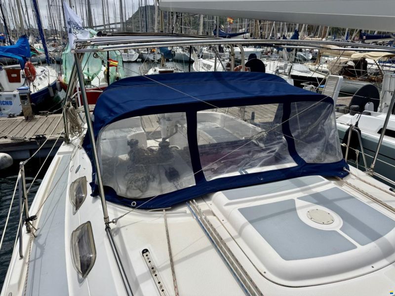Hunter 356