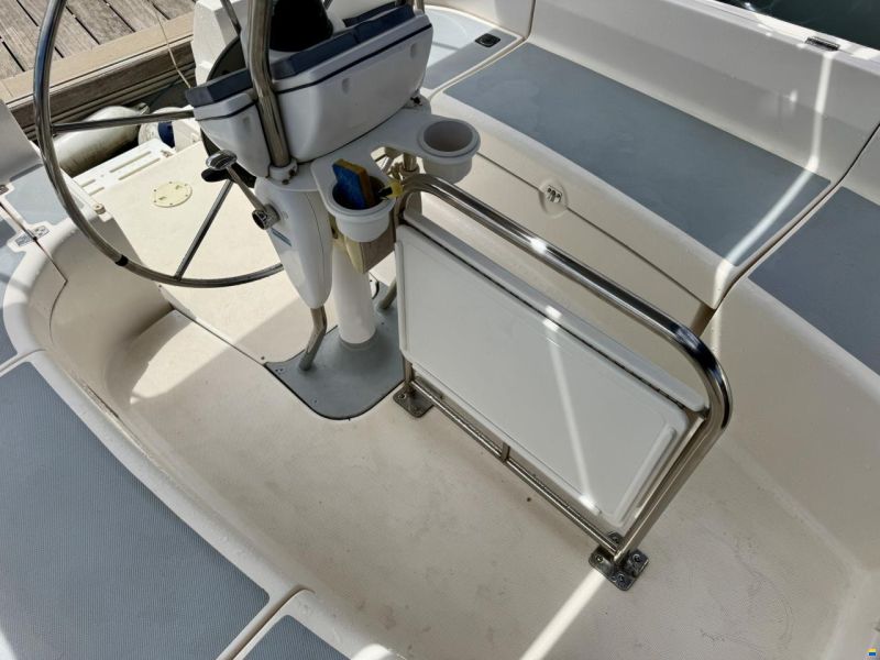 Hunter 356